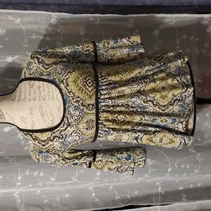 Dressbarn womens Petite small shirt